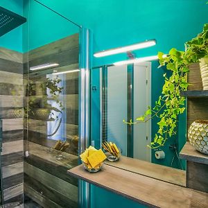 Private Bathroom Twin Room