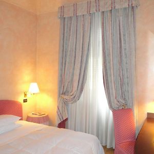 Chambre Supérieure Lit King-Size