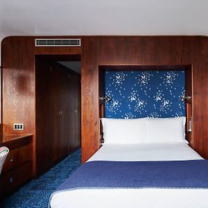 Chambre Standarde Lit Queen-Size