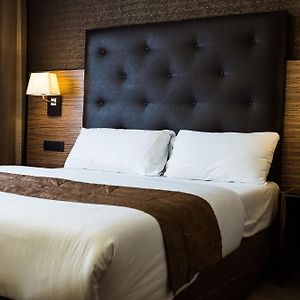 Chambre Exécutive Lit King-Size
