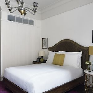 Chambre Lit Queen-Size