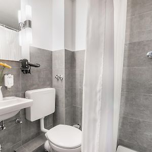 Chambre Standarde Lit King-Size