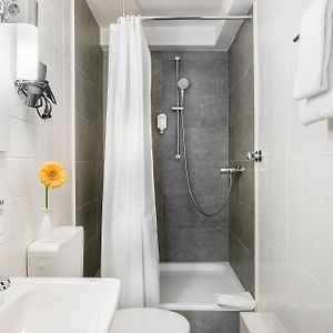 Chambre Lit Queen-Size