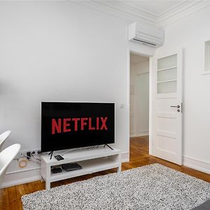 Appartement à 3 Chambres à Coucher