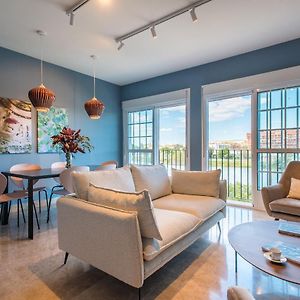 Magno Apartments Paseo De La O - Private Parking Included