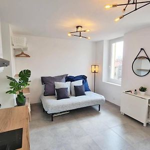 MaxBnb - Studio Cozy - WiFi Fibre - 10 min à pied Gare -4-