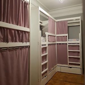 Dormitory Room Mixed