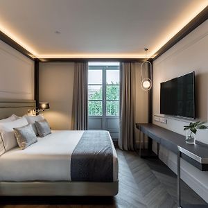 Chambre Exécutive Lit King-Size