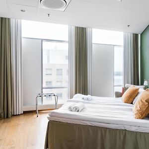 Hiisi Hotel Helsinki Jaetkaesaari