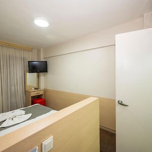Chambre Standarde Lit Queen-Size