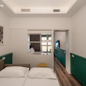 Chambre Standarde Quadruple