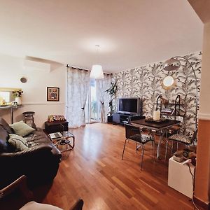 Loc Del Pe appartement 2ch 2 sdbain