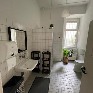 Dormitory Room Mixed