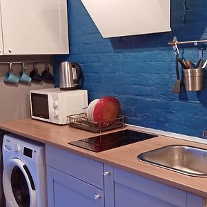 Appartement à 2 Chambres à Coucher
