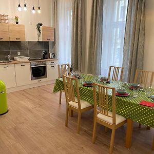 Gesamte Unterkunft Fuer 6 Personen