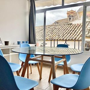 Acogedor Apt 6Pax 3Bdr 2Bth - Cozyhomesevilla6