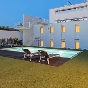 Uporto House Residence