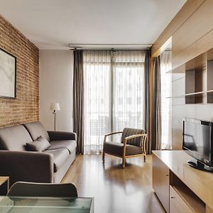 Appartement à 2 Chambres à Coucher