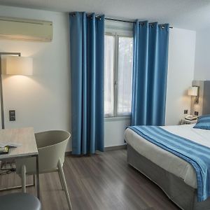 Chambre Double avec Accès aux Personnes Handicapées