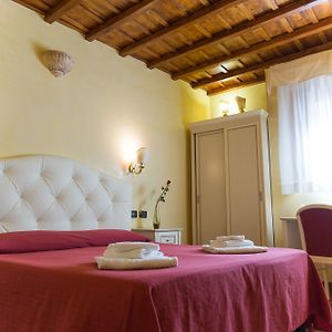 Chambre Supérieure Lit King-Size