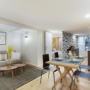 Apartment Center Of Paris By Studio Prestige