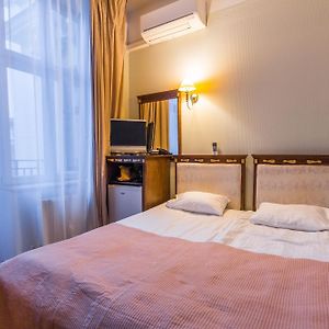 Chambre Budgétée Lit King-Size