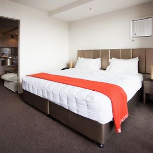 Appartement de Luxe à 2 Chambres à Coucher