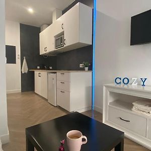 Appartement à 2 Chambres à Coucher