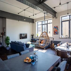 Luxury Manhattan Loft-Style Apartment Near Edinburgh City Centre