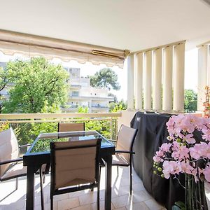 Ideal Congress And Vacation Live In Villa Parador