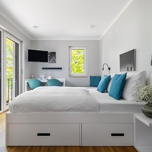 Studio Grande Lit King-Size