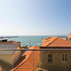 Ocean Scene 2 Bed Apt