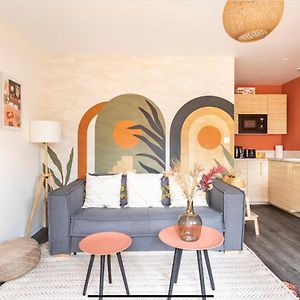Le 102, Maison avec Terrasse et parking Gare de ROUEN