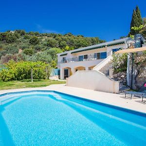 Vianigrier Hills