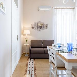 Stazione Notarbartolo Bright & Cozy Apartment