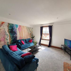 Appartement à 3 Chambres à Coucher