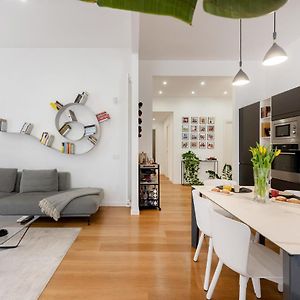 Appartement à 2 Chambres à Coucher
