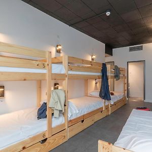 Dormitory Room Mixed