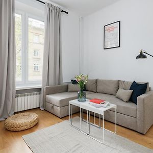 Oomph Warsaw Nowy Swiat Apartment
