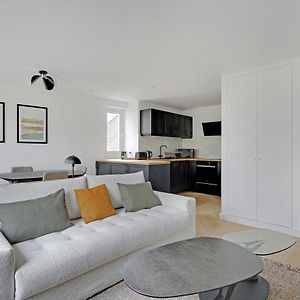 Appartement à 2 Chambres à Coucher