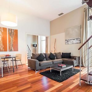 Appartement à 4 Chambres à Coucher