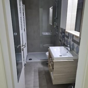 Chambre Standarde Lit Queen-Size