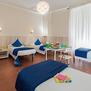 Chambre Juste Pour Femmes Dortoir