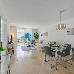 Amazing Apartment In The Heart Of Brickell