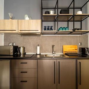 Super Stylish Apartments In The Heart Of Athens!
