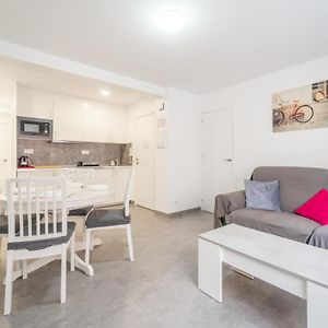 Appartement à 2 Chambres à Coucher