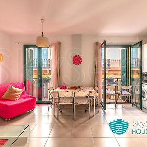 Skysea Holidays City Center Suites
