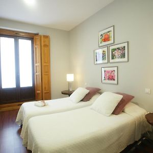 Apartamento Al Lado De Gran Via - Pink