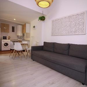 Zahira Suites