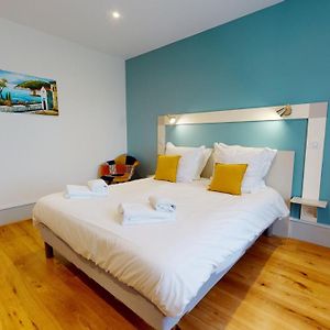 Appartement à 3 Chambres à Coucher